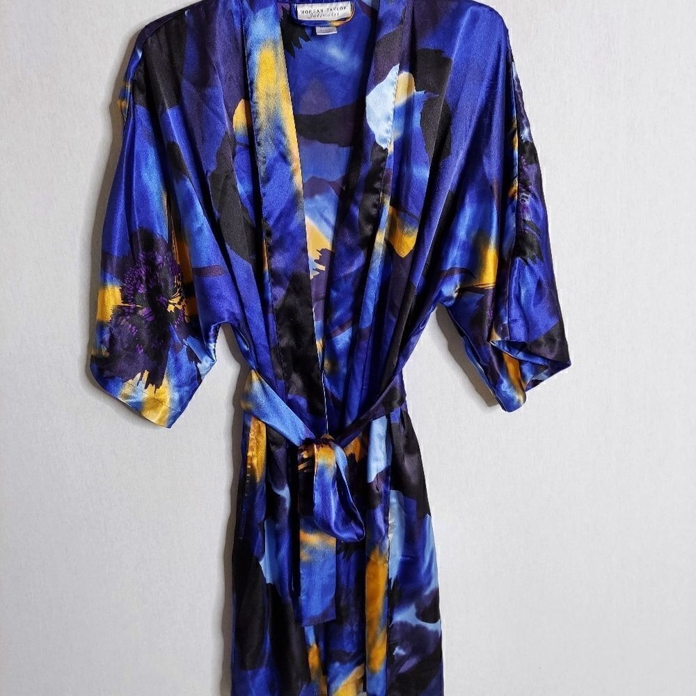‎Morgan Taylor Intimates robe - Picture 3 of 12